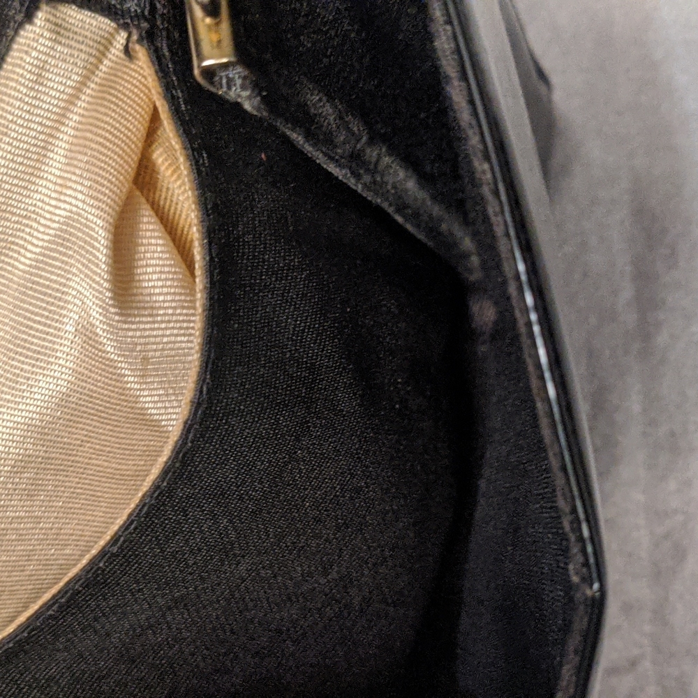 Handbag Patten Leather Evening /Pearlized Decor & Silver Hardware - Picture 7 of 15